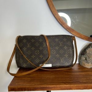 Vintage LV Favorite